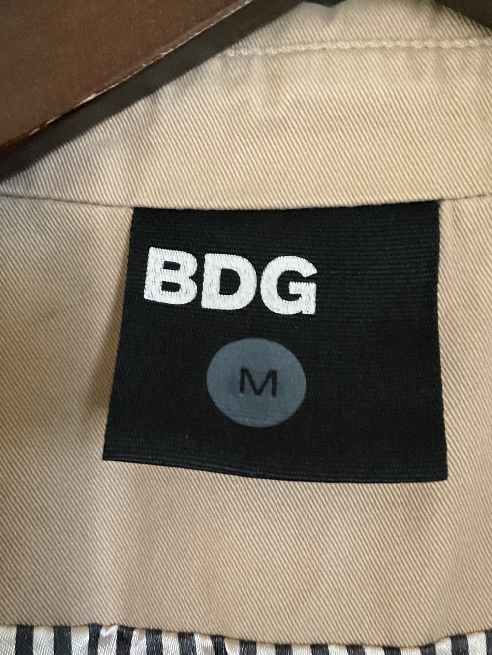 BDG Camel Double-Breasted Trench Coat. EUC M - Picture 6 of 7